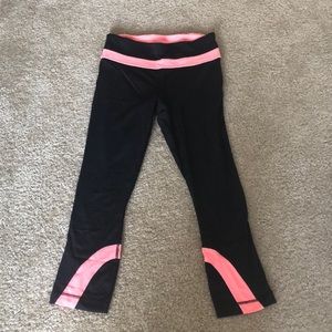 Lululemon crops